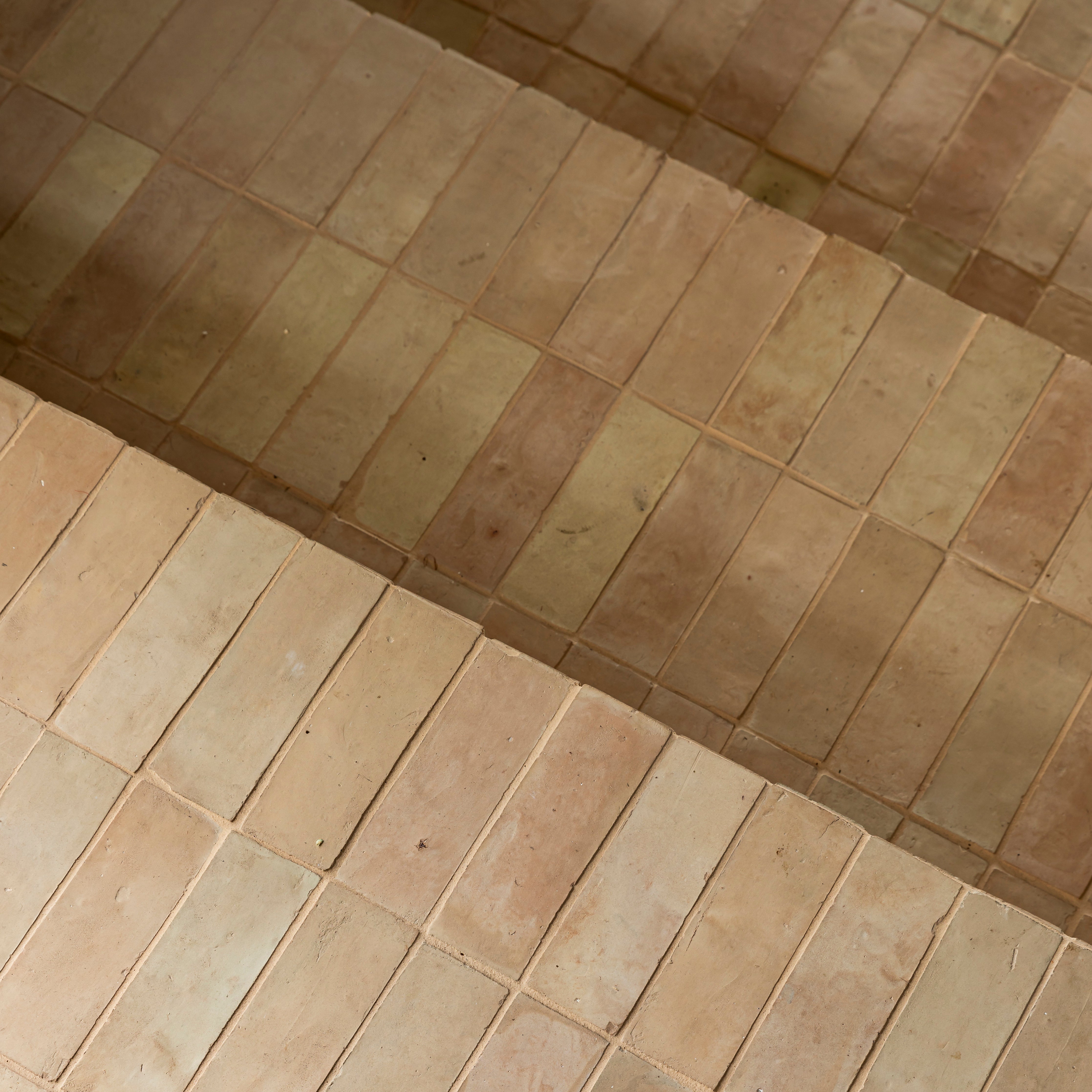 EZR1550 Clay