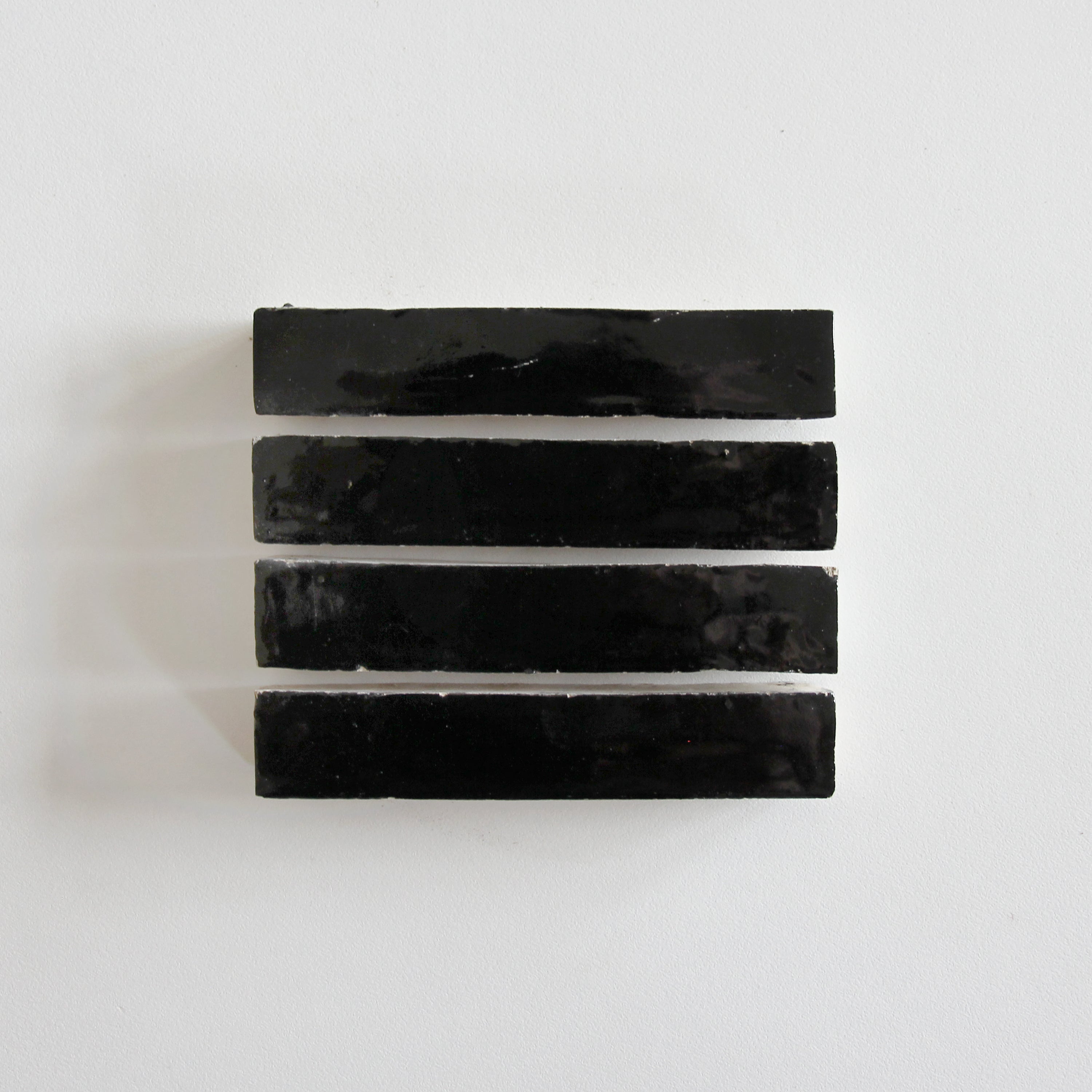 EZR1525 Black