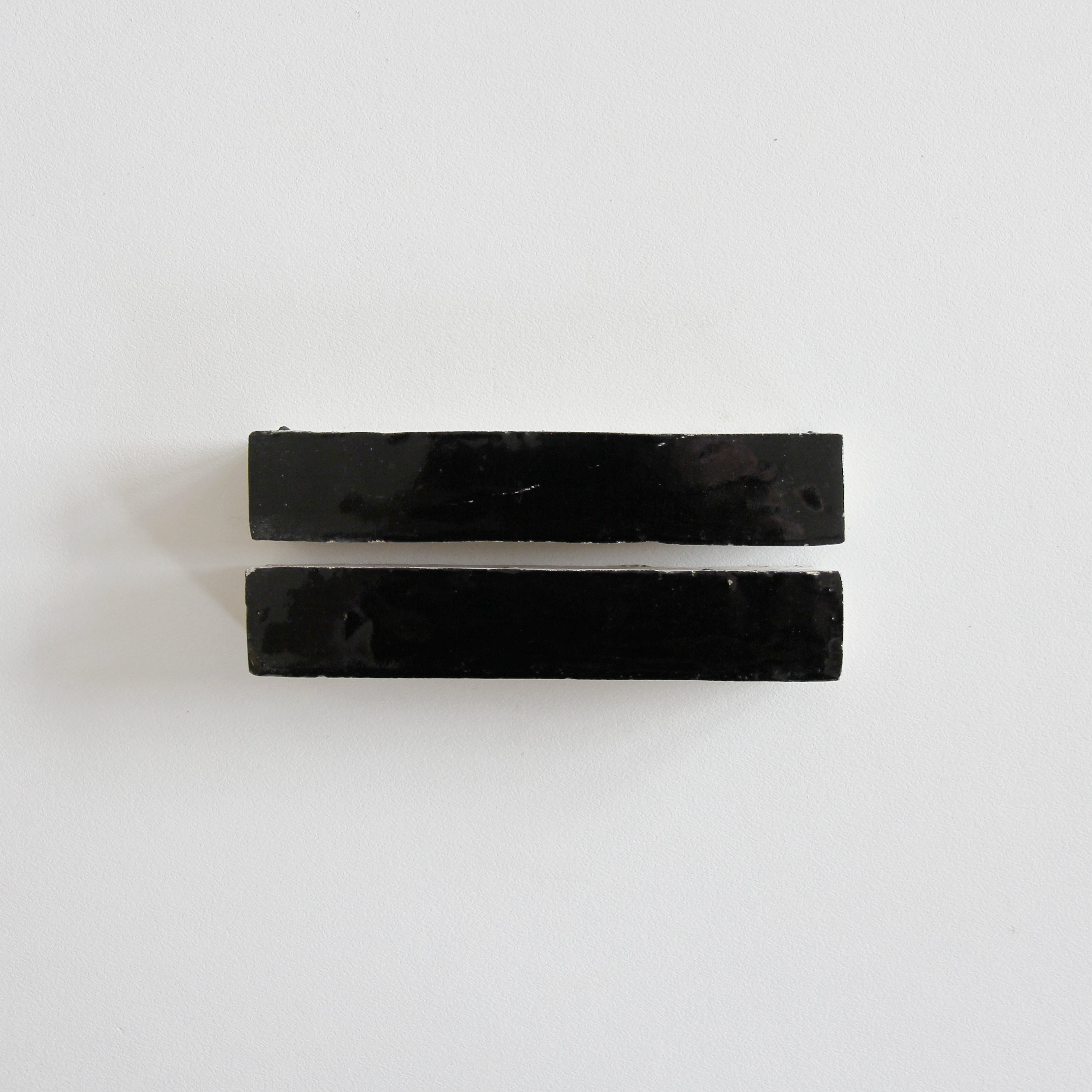 EZR1525 Black