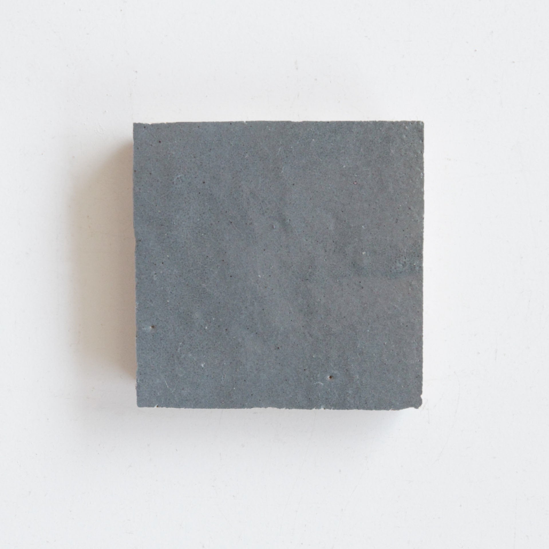 EZR1010 Ash Grey