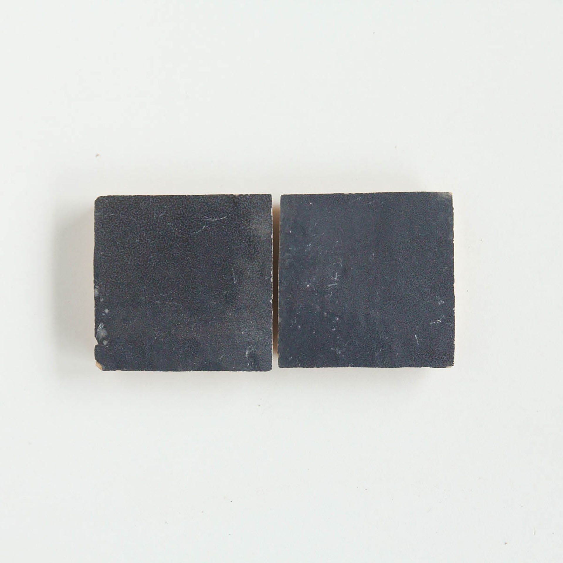 EZR1010 Dark Grey