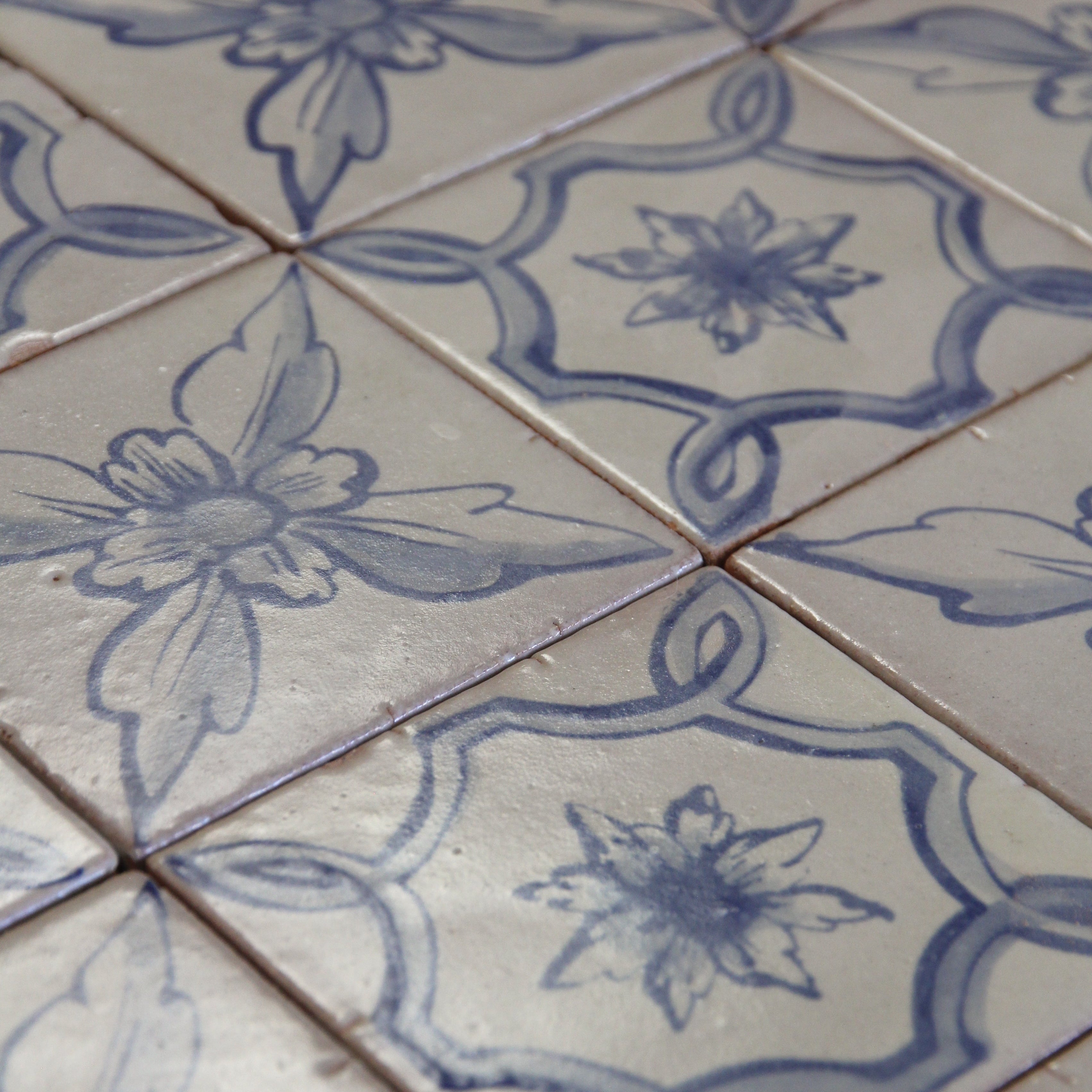EZMANO1010 FADO AZUL