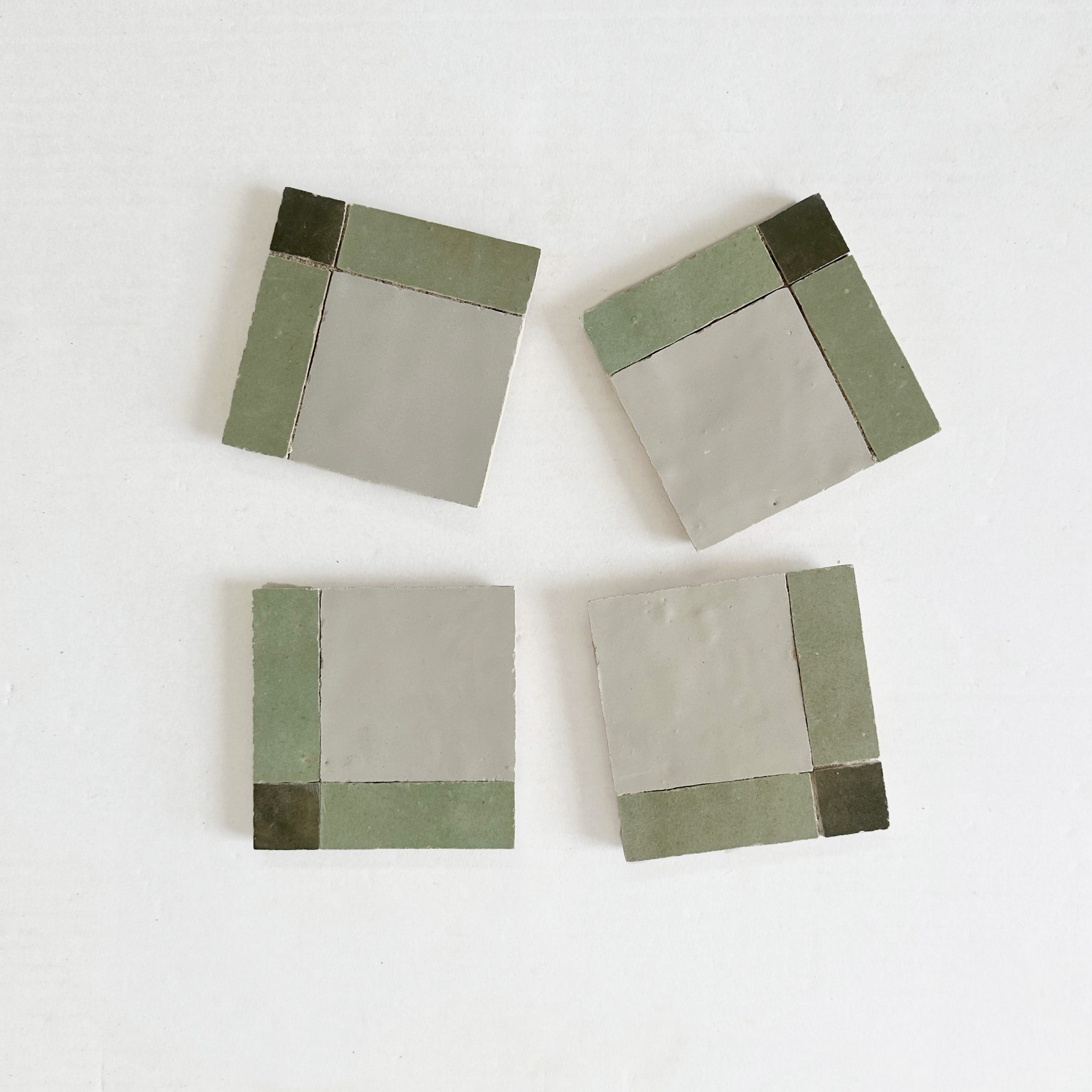 EZR0226 Avocado, Dark Green & Chameleon