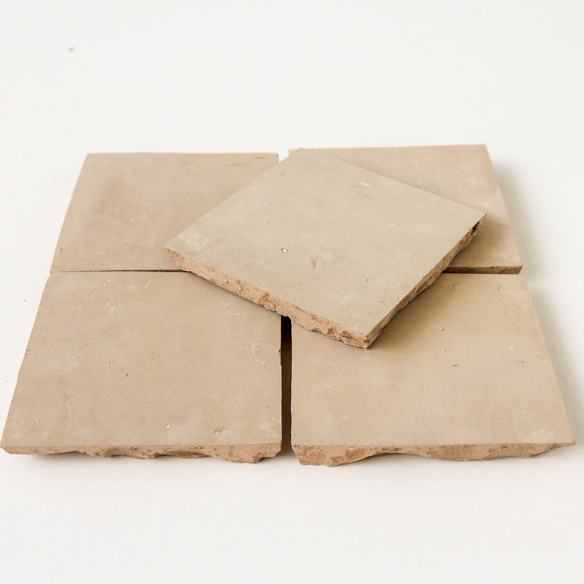 EZR1010 Clay