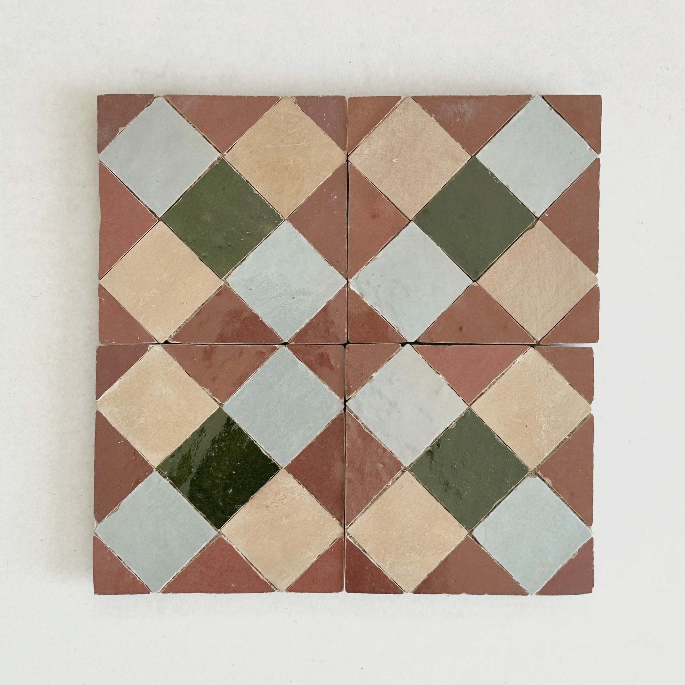 EZR0225 Clay, Rust & Dark Green